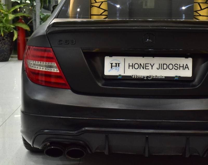 2013 Mercedes Benz C63 AMG STANDARD thumbnail 8
