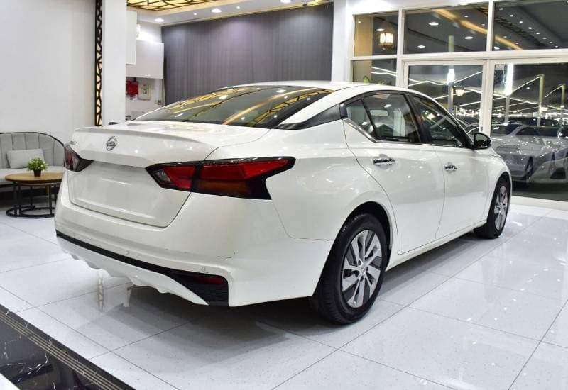 2020 Nissan Altima S thumbnail 6
