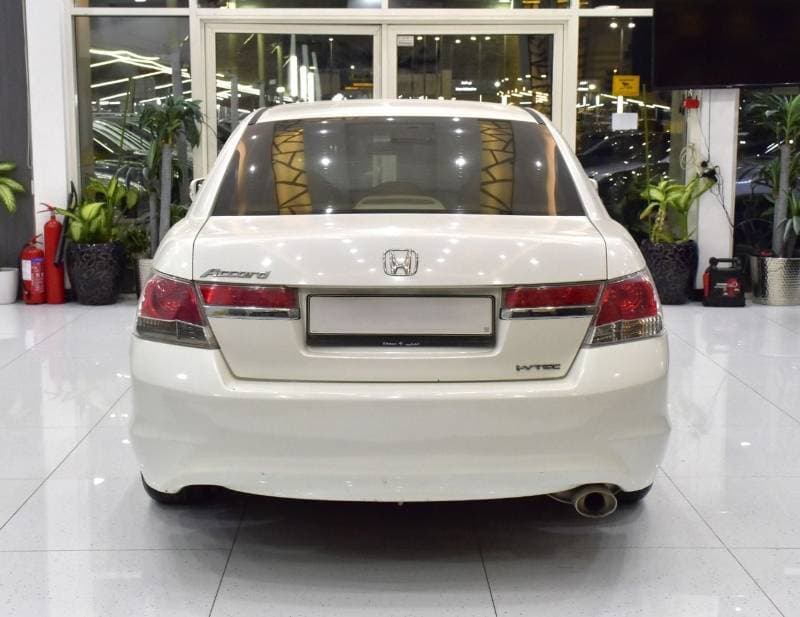 2012 Honda Accord LXI thumbnail 3