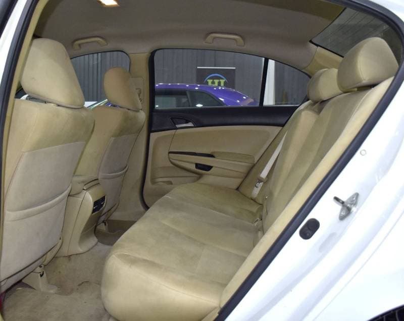 2012 Honda Accord LXI thumbnail 8