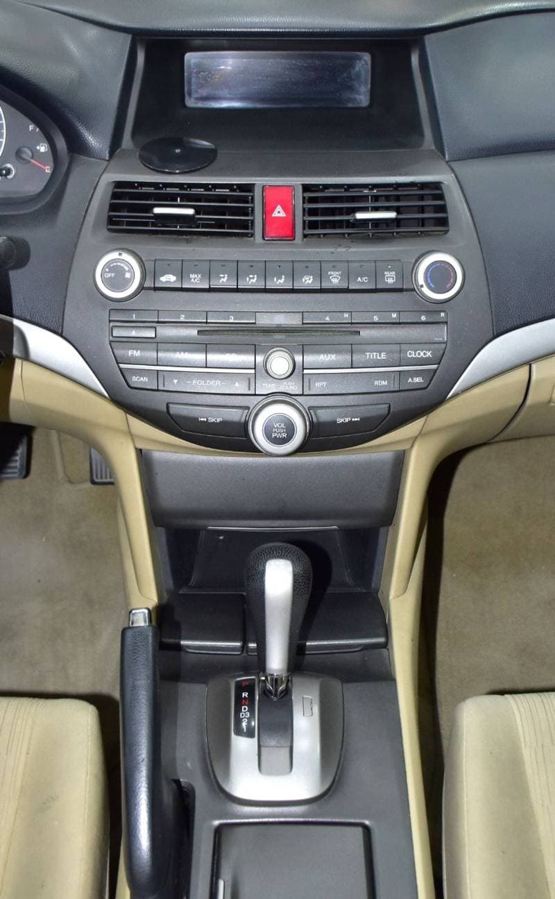 2012 Honda Accord LXI thumbnail 7