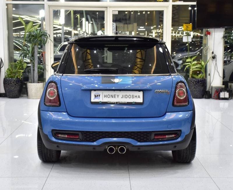 2013 Mini Cooper S STANDARD thumbnail 5