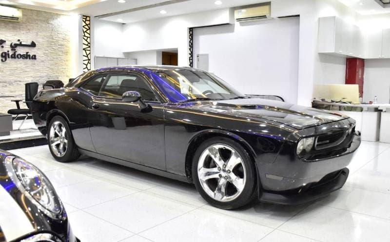 2012 Dodge Challenger SRT8
