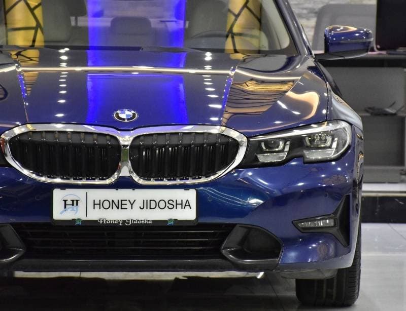 2020 BMW 320i SPORT LINE thumbnail 4
