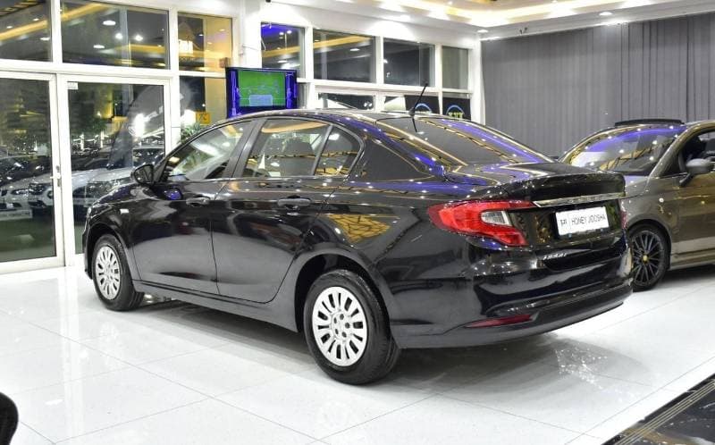 2017 Dodge Neon SE thumbnail 7