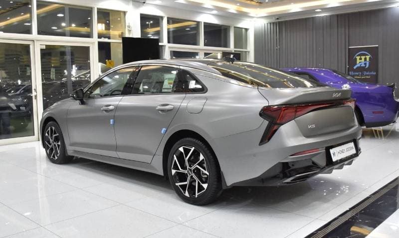 2025 Kia K5 thumbnail 7