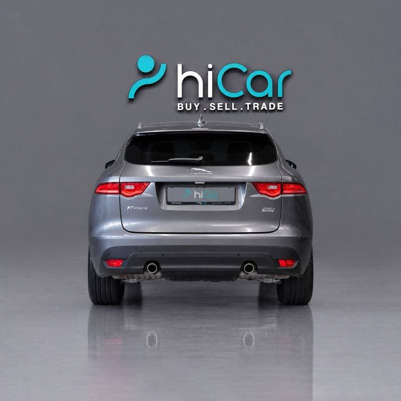 2019 Jaguar F PACE R SPORT thumbnail 4