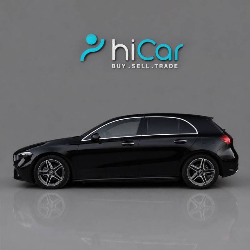 2025 Mercedes Benz A200d AMG LINE thumbnail 2