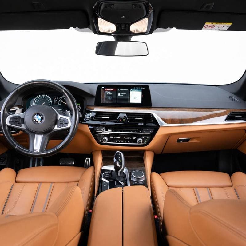 2019 BMW 530i M SPORT thumbnail 7