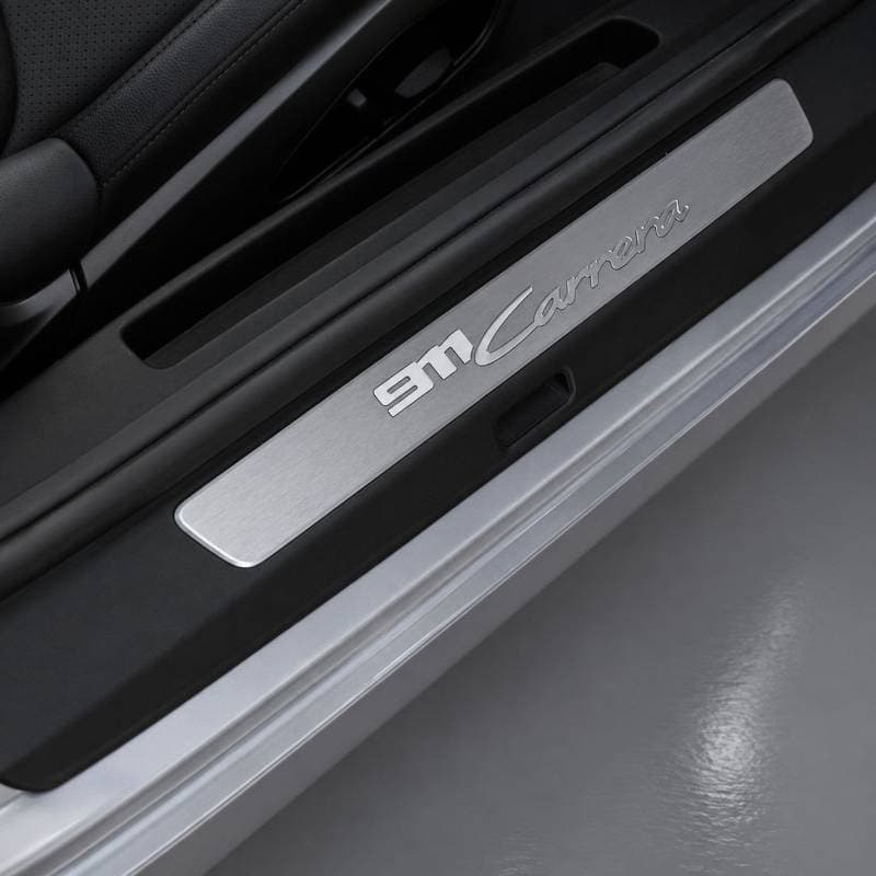 2023 Porsche 911 CARRERA thumbnail 6