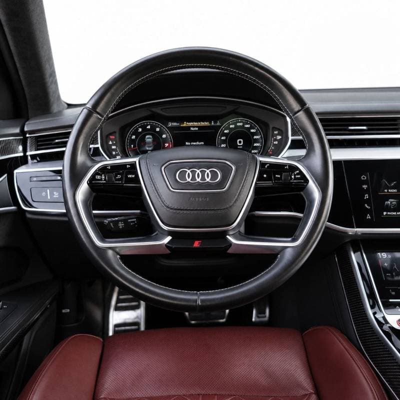 2021 Audi S8 STANDARD thumbnail 8
