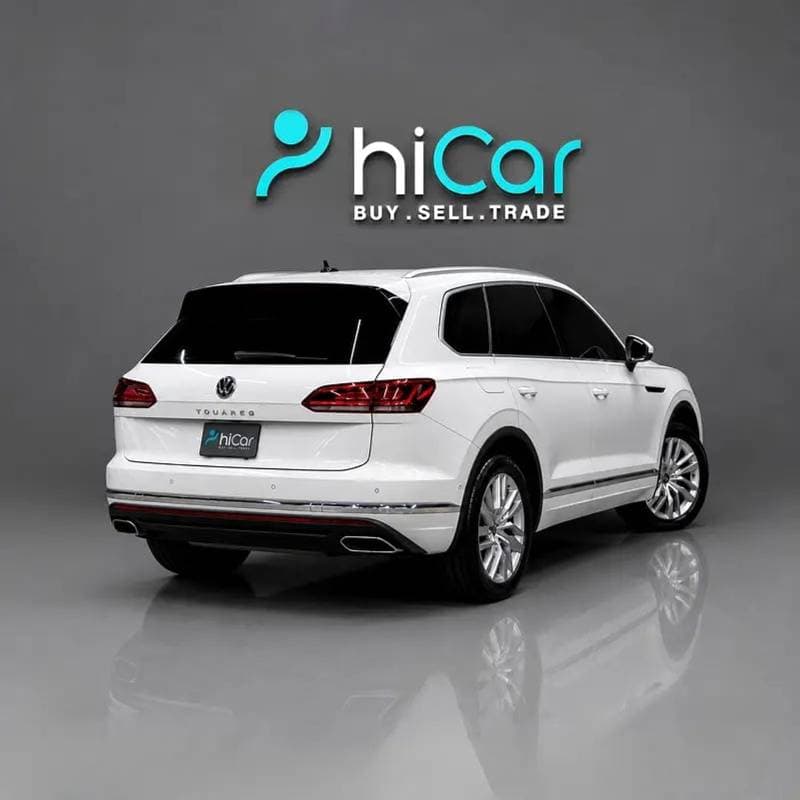 2023 Volkswagen Touareg thumbnail 3