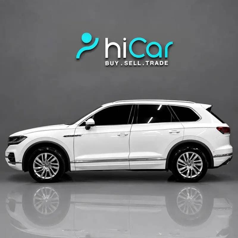 2023 Volkswagen Touareg thumbnail 2