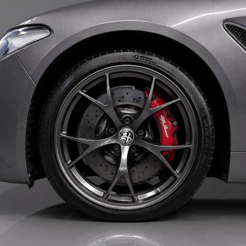 2022 Alfa Romeo Giulia QUADRIFOGLIO thumbnail 6