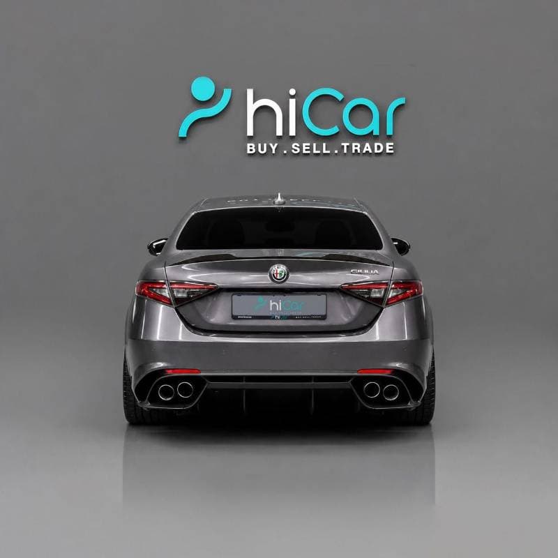 2022 Alfa Romeo Giulia QUADRIFOGLIO thumbnail 4
