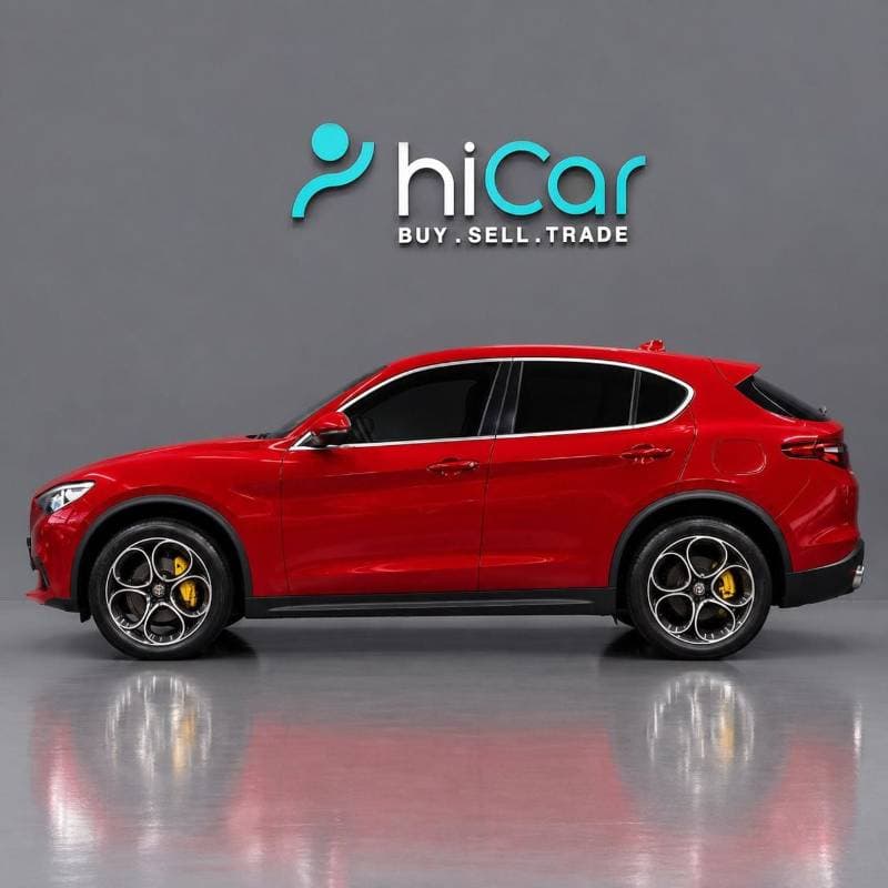 2019 Alfa Romeo Stelvio SUPER thumbnail 2
