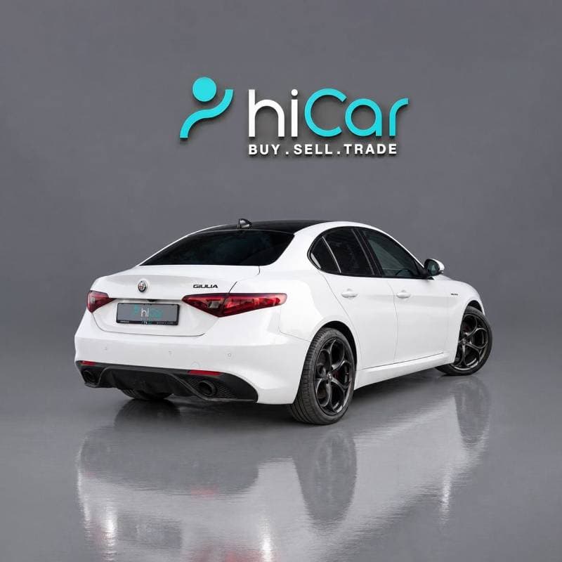2022 Alfa Romeo Giulia VELOCE thumbnail 3