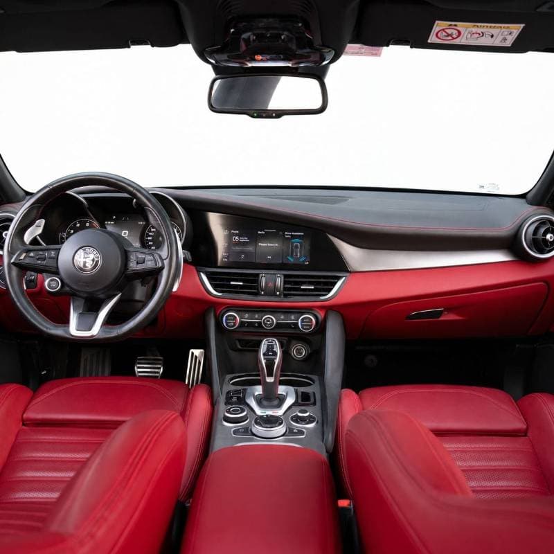 2022 Alfa Romeo Giulia VELOCE thumbnail 7