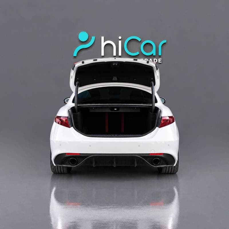 2022 Alfa Romeo Giulia VELOCE thumbnail 4
