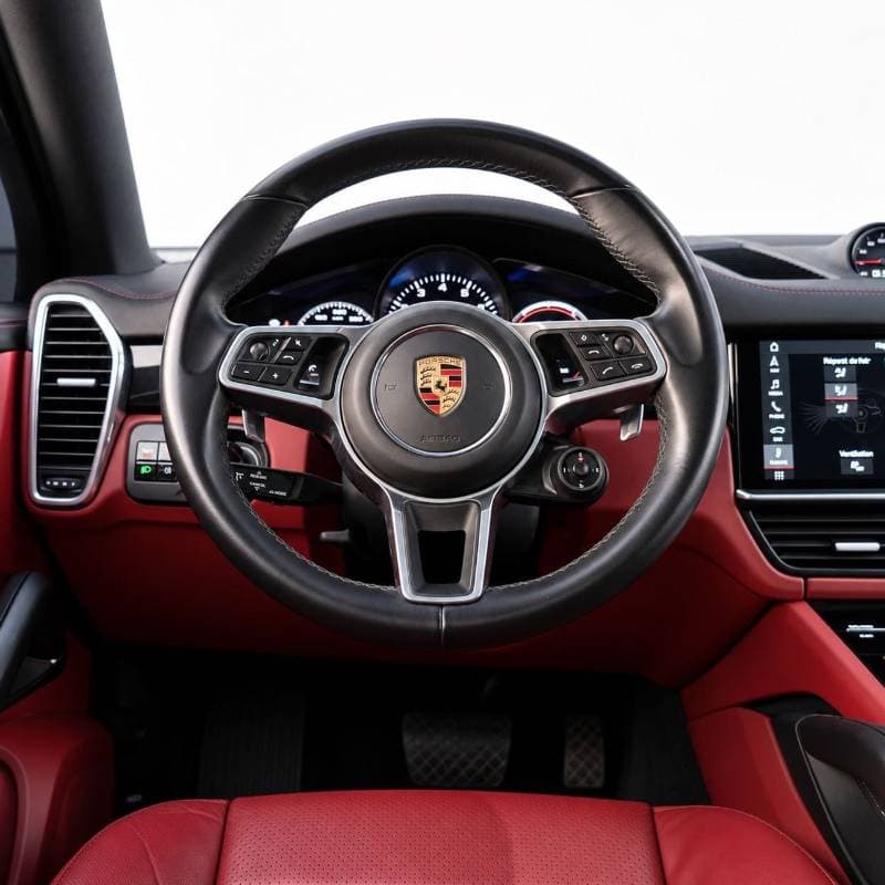 2020 Porsche Cayenne COUPE thumbnail 8