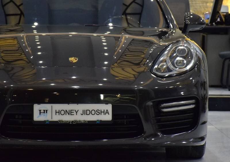 2014 Porsche Panamera GTS thumbnail 4