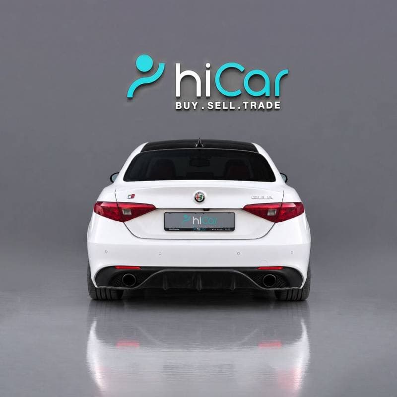 2022 Alfa Romeo Giulia VELOCE thumbnail 5