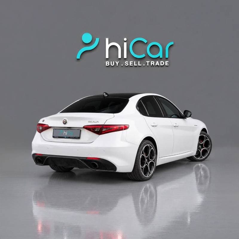 2022 Alfa Romeo Giulia VELOCE thumbnail 2