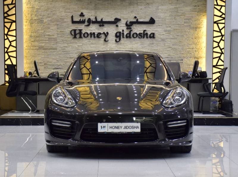 2014 Porsche Panamera GTS thumbnail 2