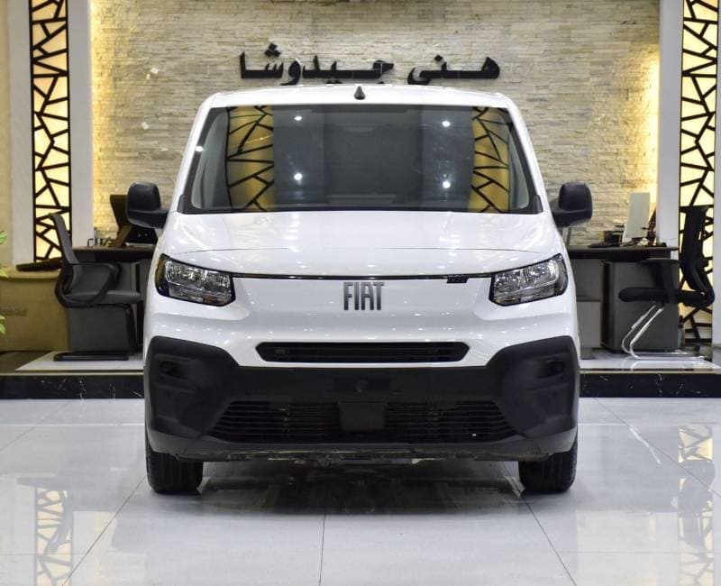 2025 Fiat Doblo thumbnail 2