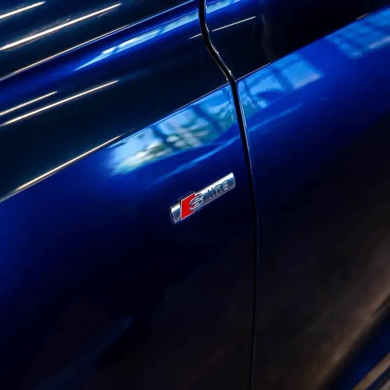 2023 Audi Q8 55 TFSI S LINE LUXURY thumbnail 6