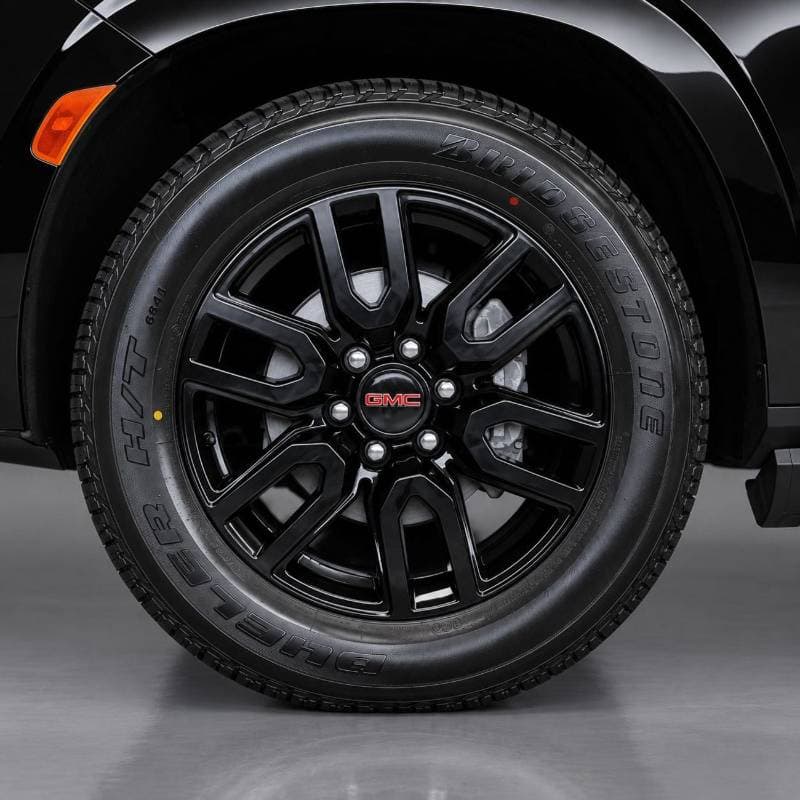 2024 GMC Yukon AT4 thumbnail 5