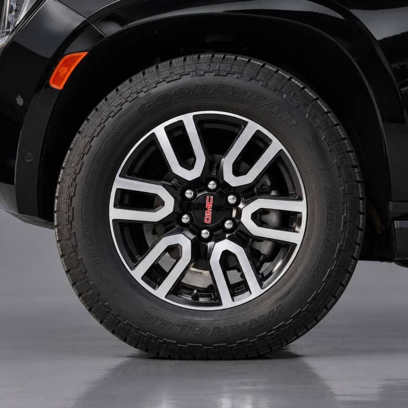 2022 GMC Yukon AT4 thumbnail 6