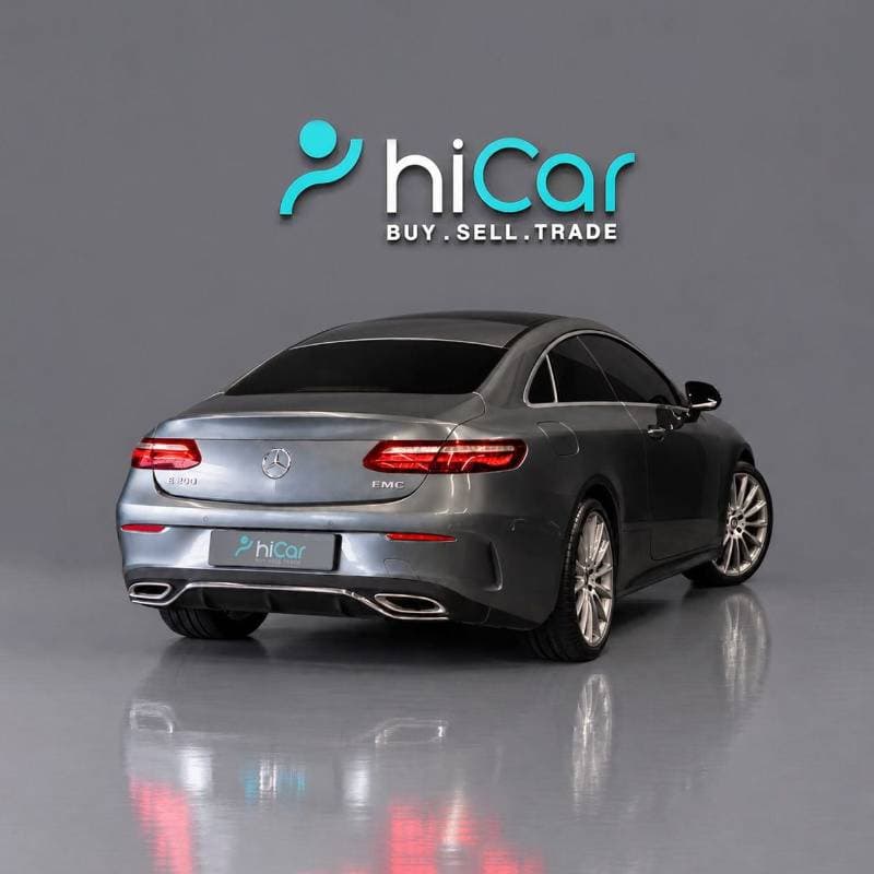 2020 Mercedes Benz E200 thumbnail 3