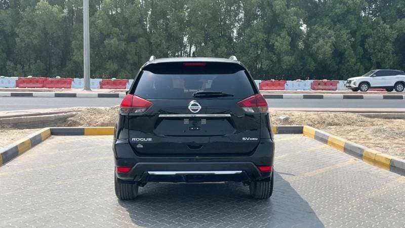 2020 Nissan Rogue SV thumbnail 7