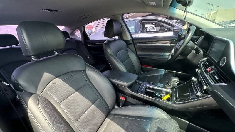 2017 Hyundai Grandeur STANDARD thumbnail 5
