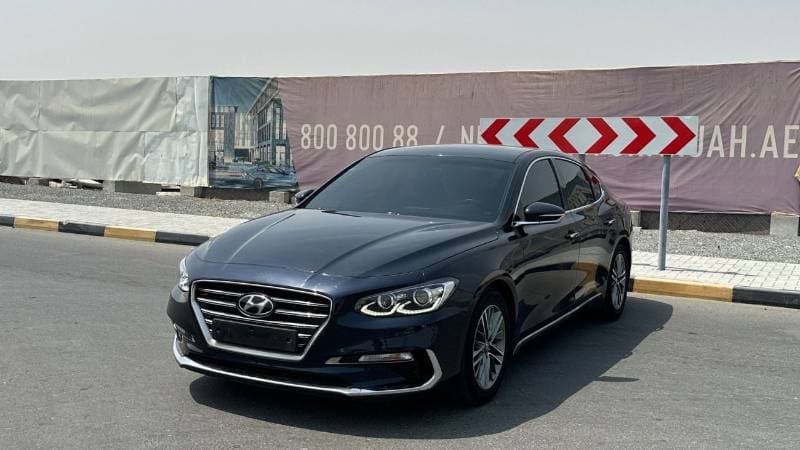 2017 Hyundai Grandeur STANDARD thumbnail 3