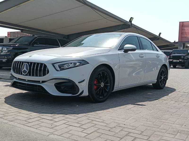 2020 Mercedes Benz A220 STANDARD thumbnail 2