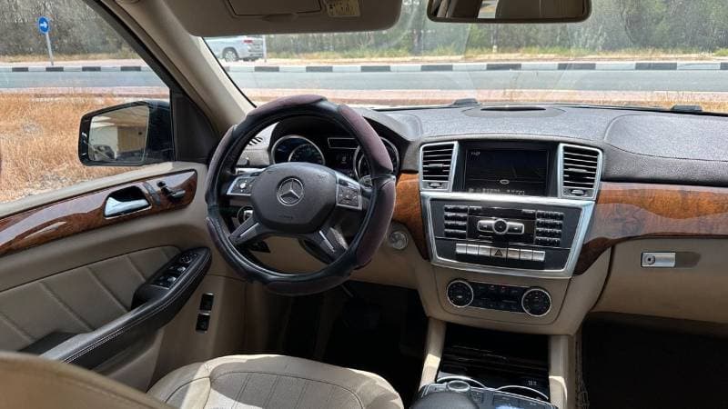 2015 Mercedes Benz ML400 AMG LUXURY thumbnail 6