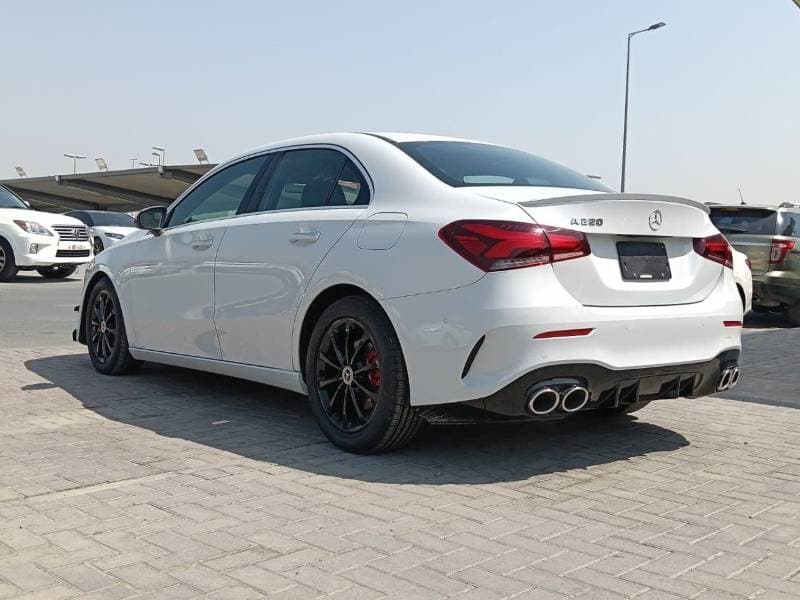 2020 Mercedes Benz A220 STANDARD thumbnail 6