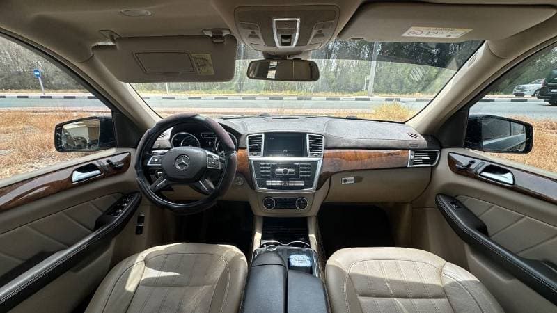 2015 Mercedes Benz ML400 AMG LUXURY thumbnail 4
