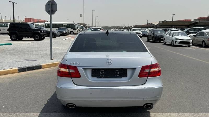 2012 Mercedes Benz E300 ELEGANCE thumbnail 5