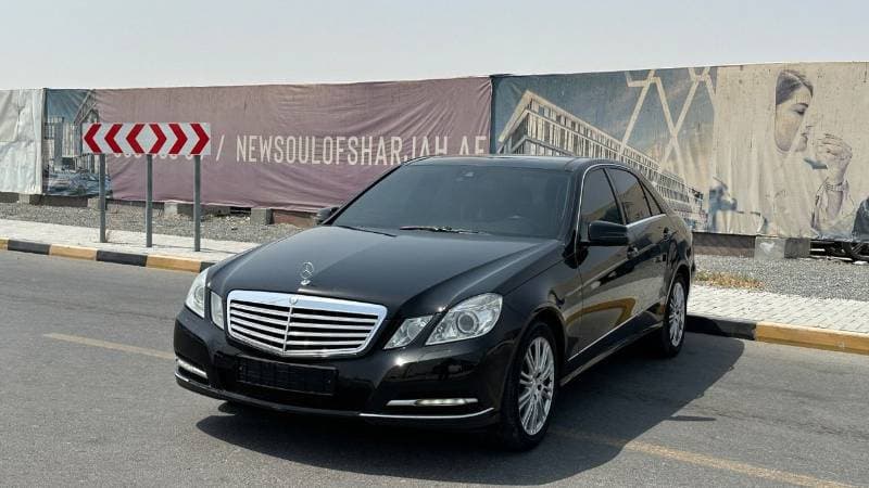 2012 Mercedes Benz E300 ELEGANCE thumbnail 3