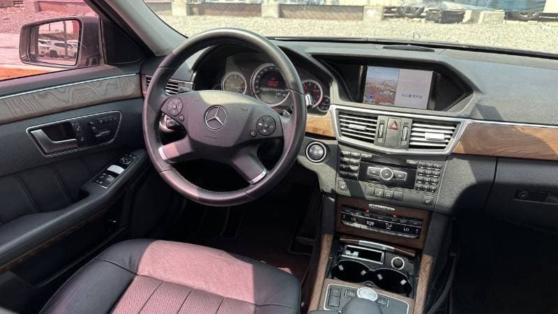 2013 Mercedes Benz E350 ELEGANCE SPORTS thumbnail 6