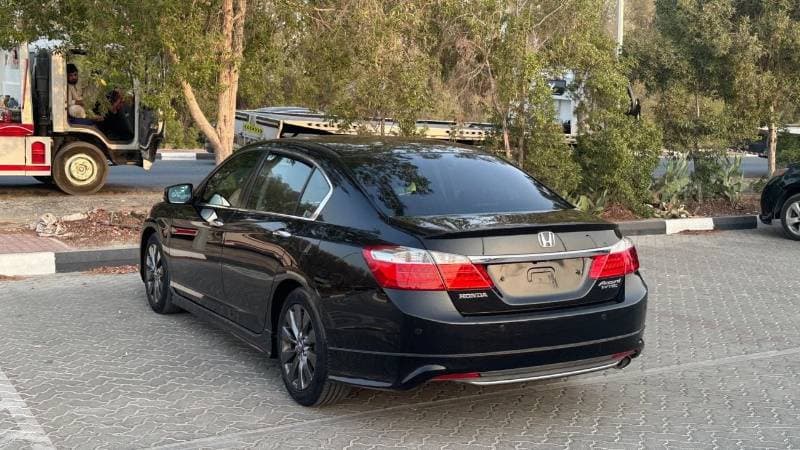 2015 Honda Accord EX L thumbnail 7