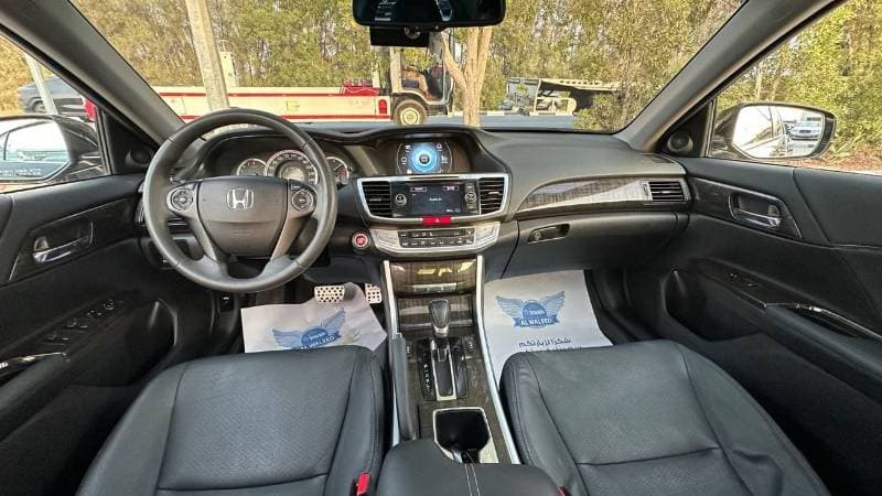 2015 Honda Accord EX L thumbnail 4