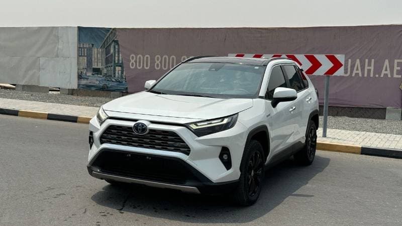 2024 Toyota RAV4 VXR HEV thumbnail 3