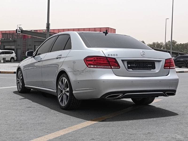 2014 Mercedes Benz E300 AVANTGARDE SPORT thumbnail 3