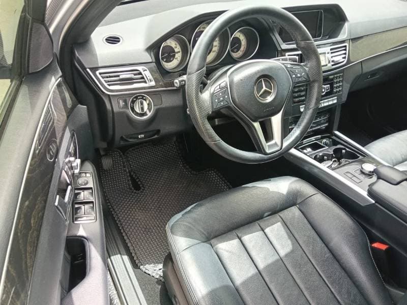 2014 Mercedes Benz E300 AVANTGARDE SPORT thumbnail 4