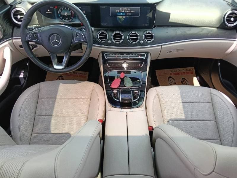 2017 Mercedes Benz E300 AMG thumbnail 4