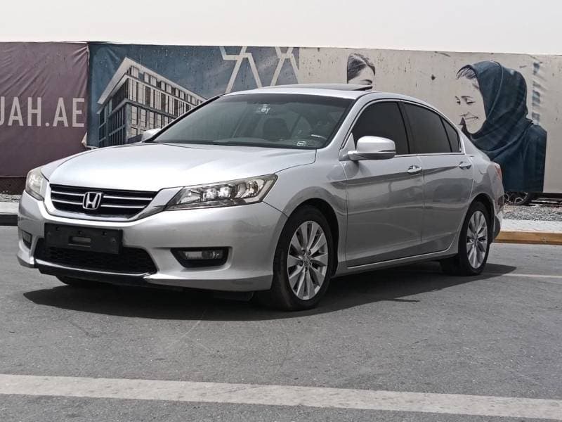 2015 Honda Accord LX thumbnail 3